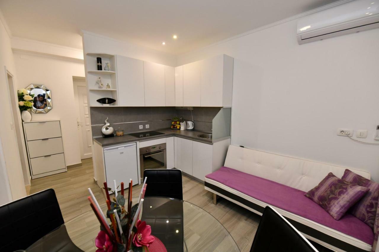 Apartment Cecilija ซินย์ ภายนอก รูปภาพ