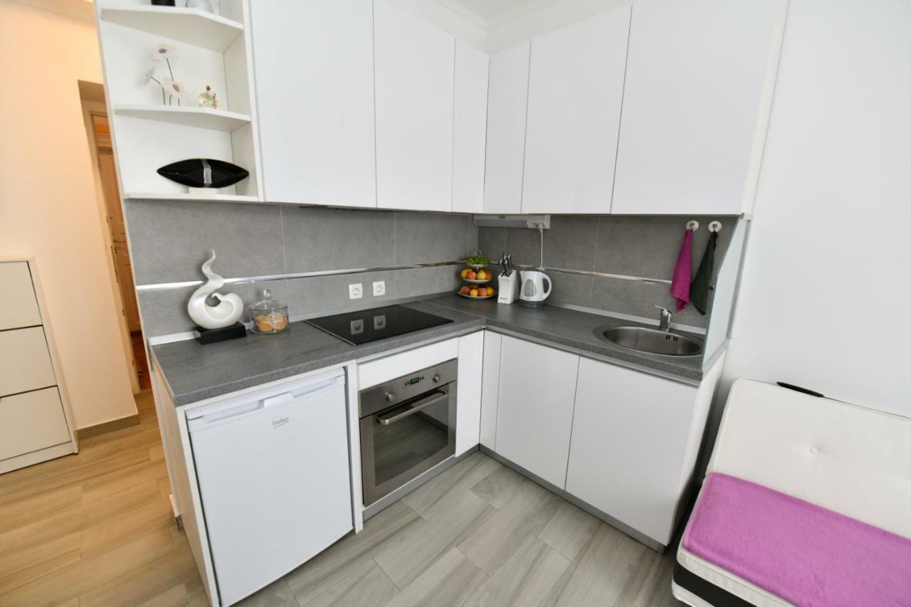 Apartment Cecilija ซินย์ ภายนอก รูปภาพ